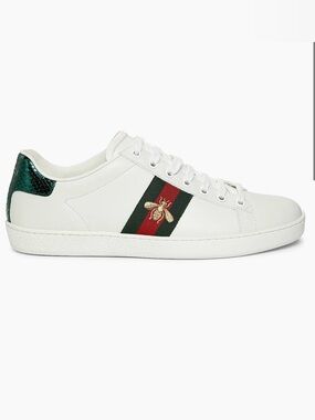 Gucci Women’s Ace Embroidered Low Top Sneaker